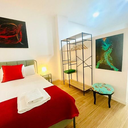 Completo Y Bello Apartamento En مالقة المظهر الخارجي الصورة