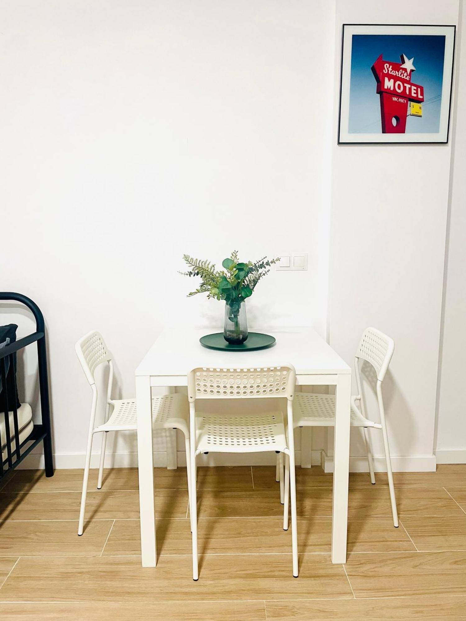 Completo Y Bello Apartamento En مالقة المظهر الخارجي الصورة