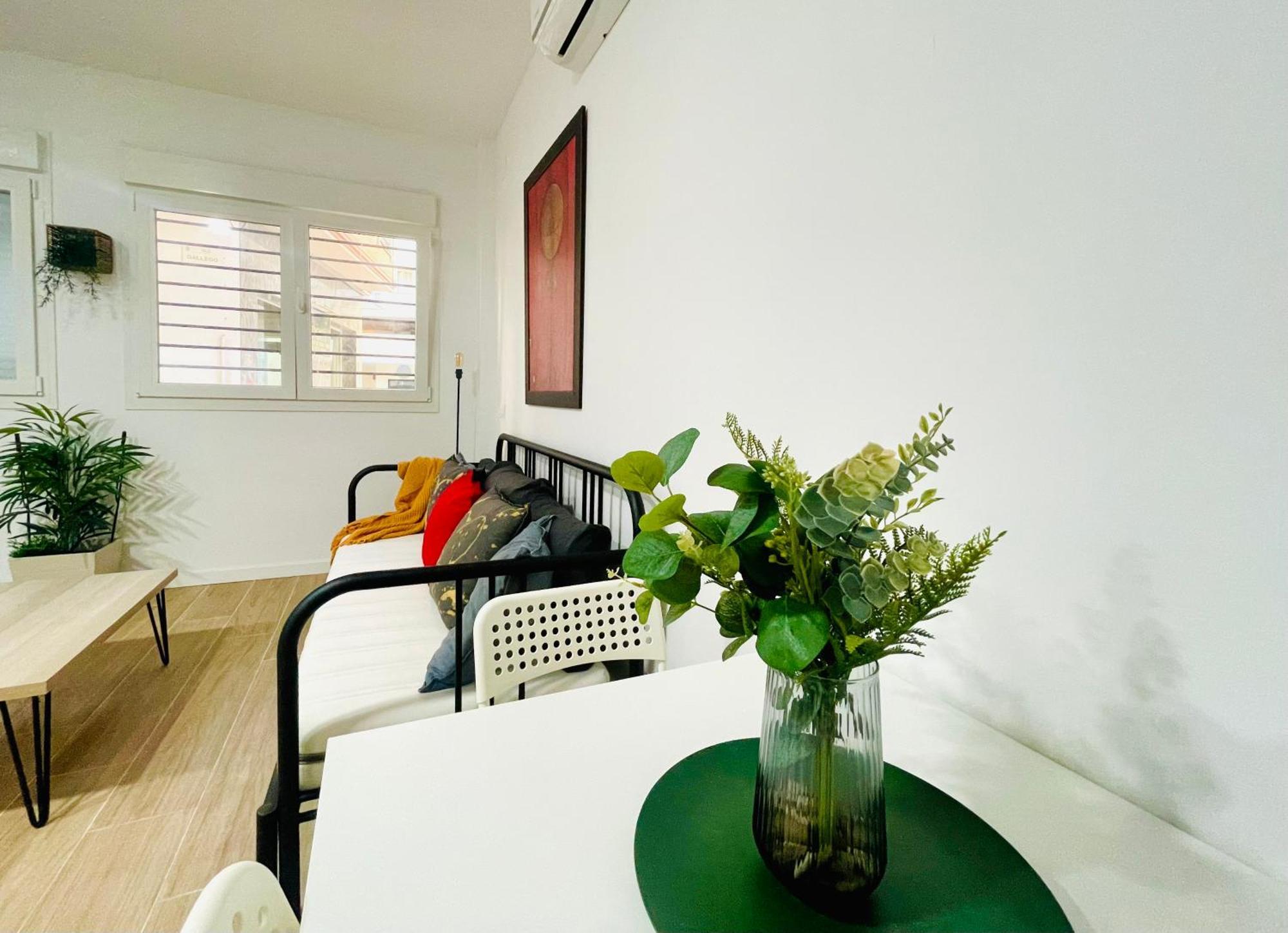 Completo Y Bello Apartamento En مالقة المظهر الخارجي الصورة