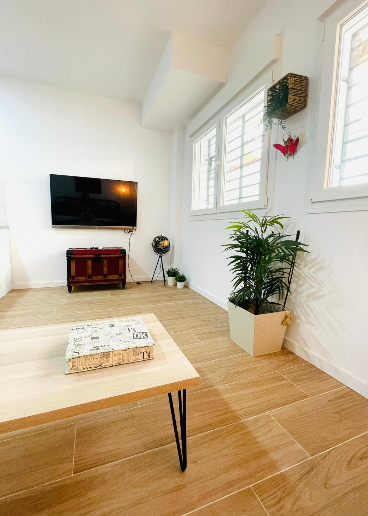Completo Y Bello Apartamento En مالقة المظهر الخارجي الصورة
