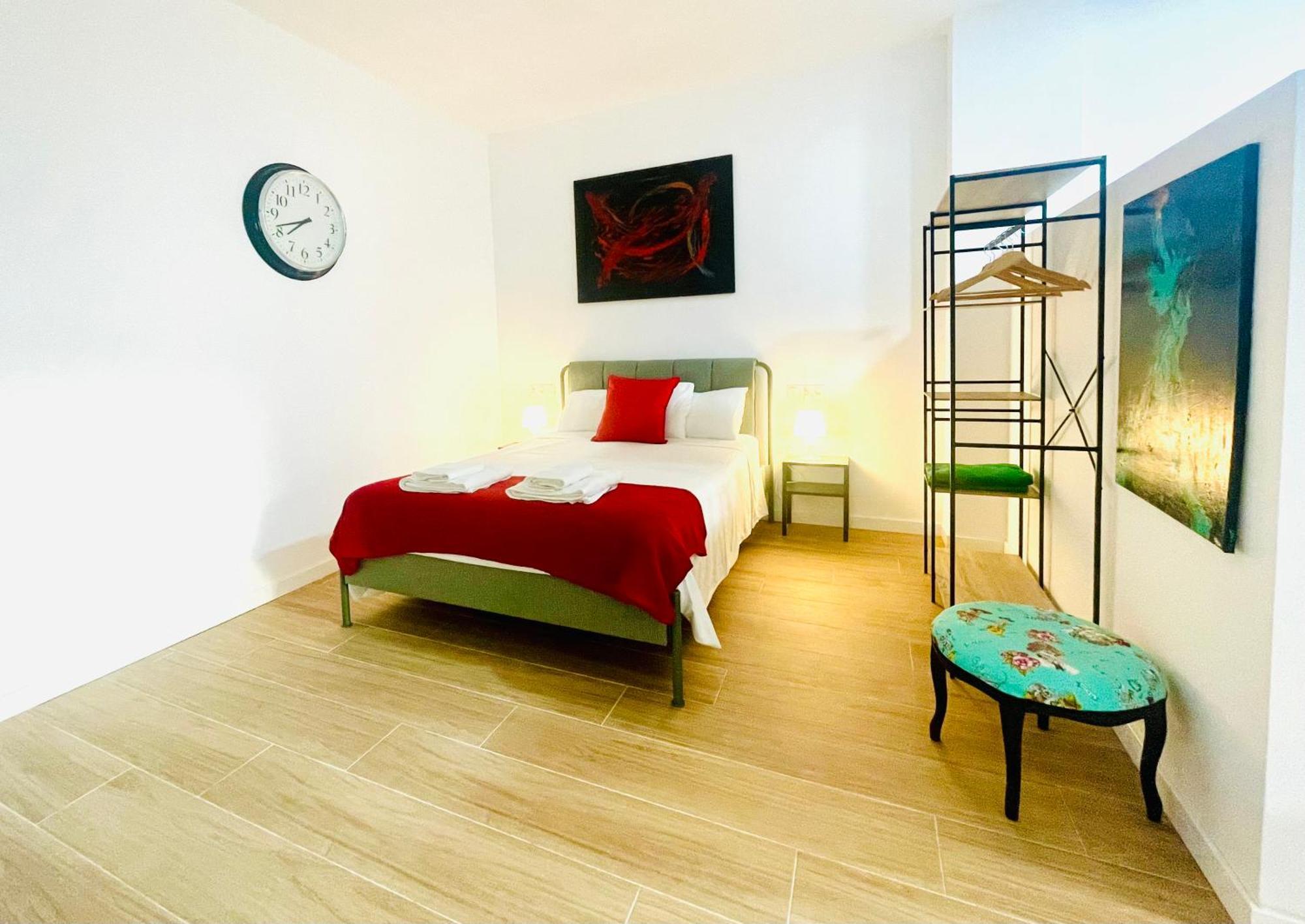 Completo Y Bello Apartamento En مالقة المظهر الخارجي الصورة